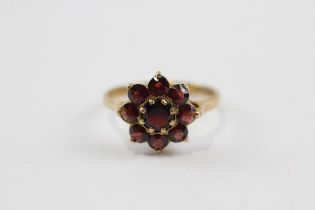 9ct Gold Vintage Garnet Cluster Ring (2.1g) Size L