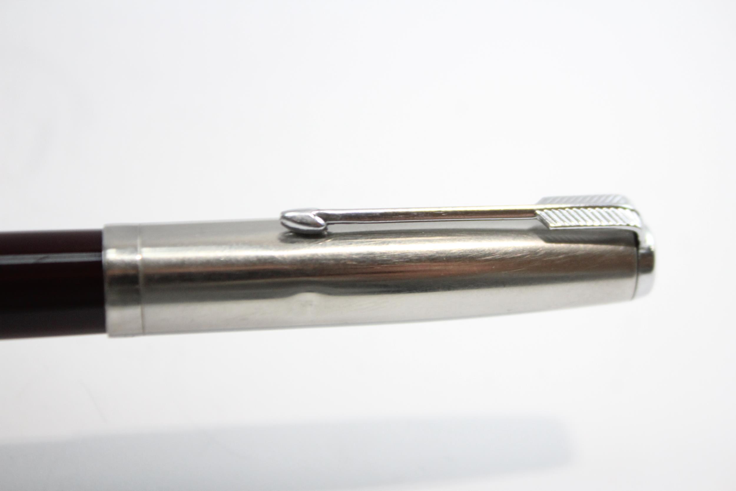 Vintage PARKER 51 Burgundy FOUNTAIN PEN w/ Brushed Steel Cap WRITING // Dip Tested & WRITING In - Image 7 of 8