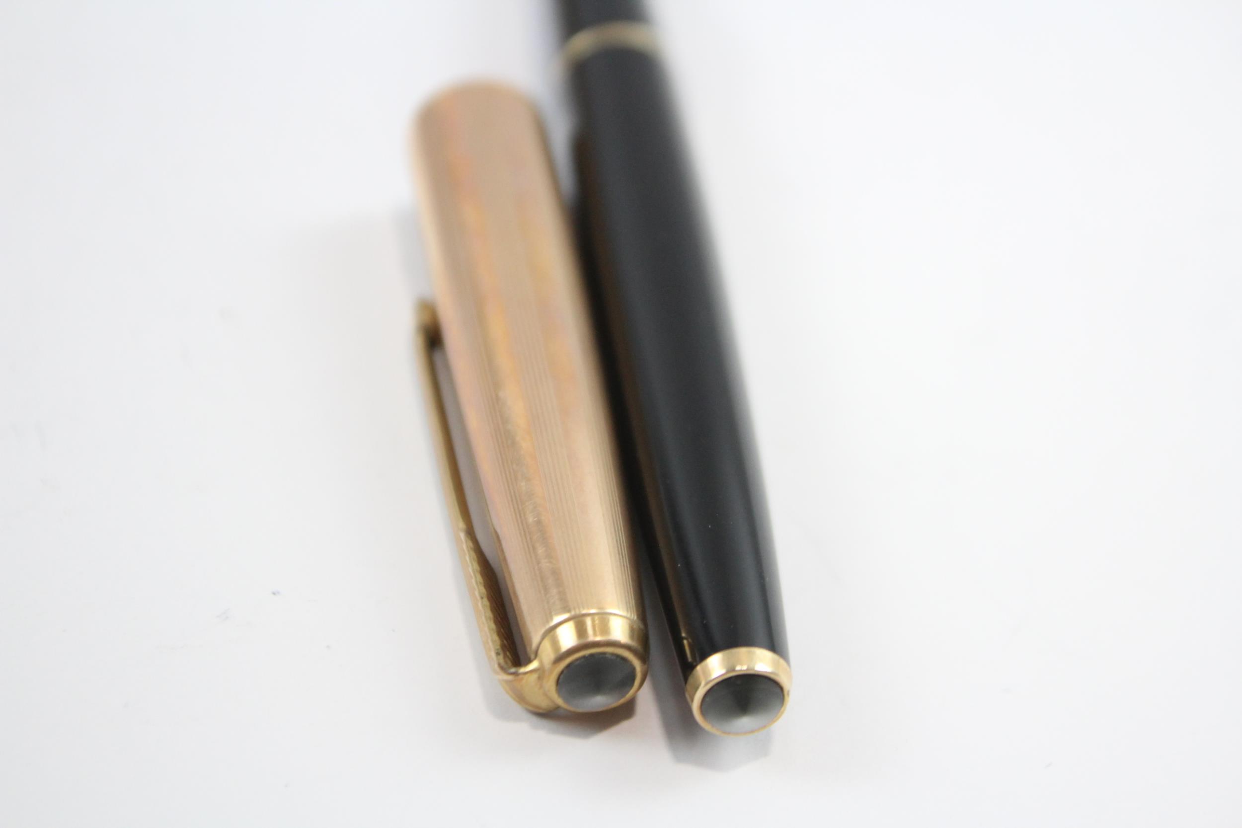 Vintage Parker 61 Black Fountain Pen w/ 14ct Gold Nib, Gold Plate Cap WRITING // w/ 14ct Gold Nib - Image 6 of 8