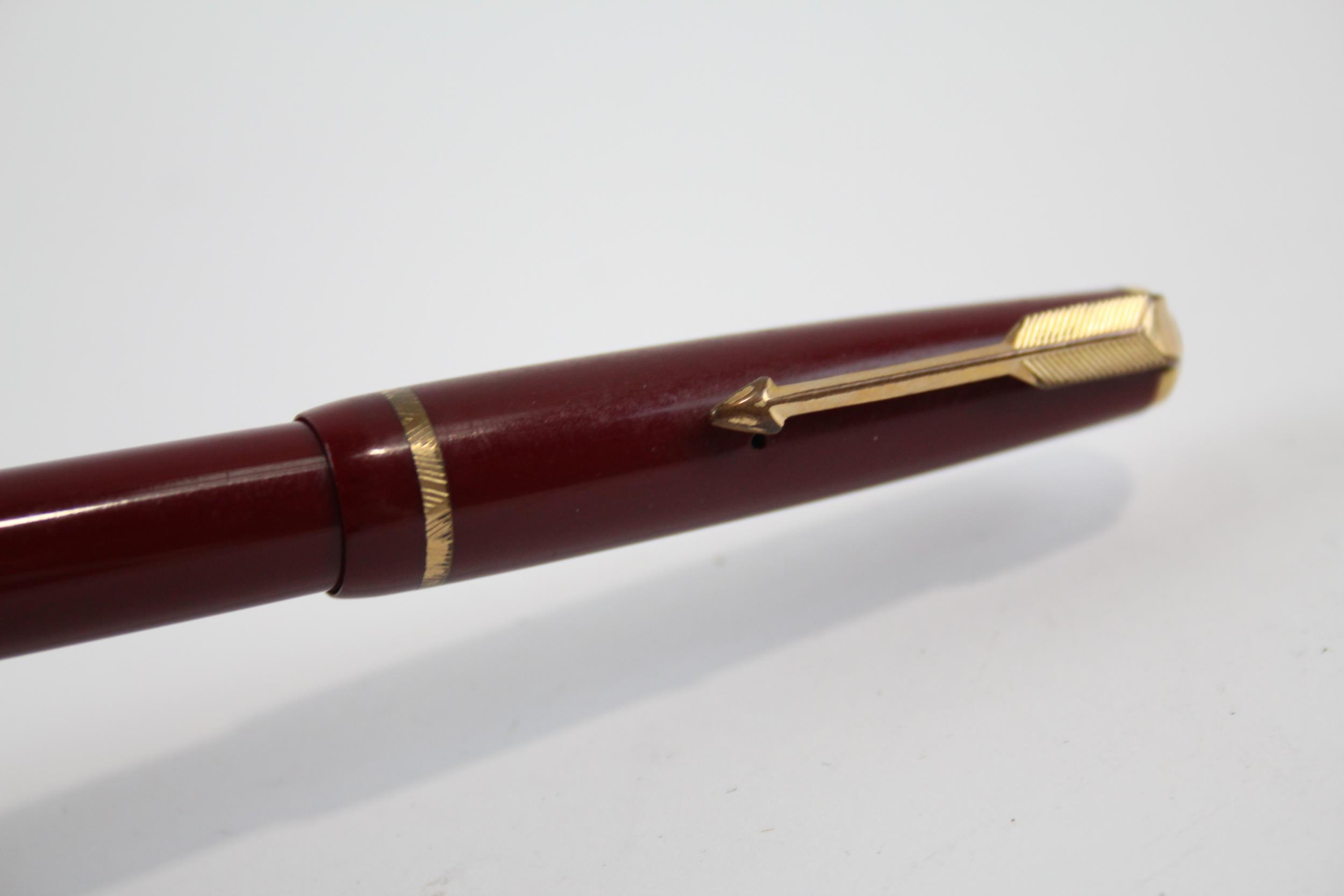 Vintage PARKER Victory Burgundy Fountain Pen w/ 14ct Gold Nib WRITING // Dip Tested & WRITING In - Image 4 of 4