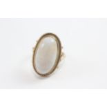 9ct Gold Opal Cocktail Ring (6.9g) Size O