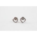 18ct White Gold Diamond Heart Stud Earrings (1.6g)