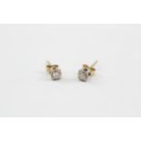 9ct Gold Diamond Stud Earrings (0.6g)