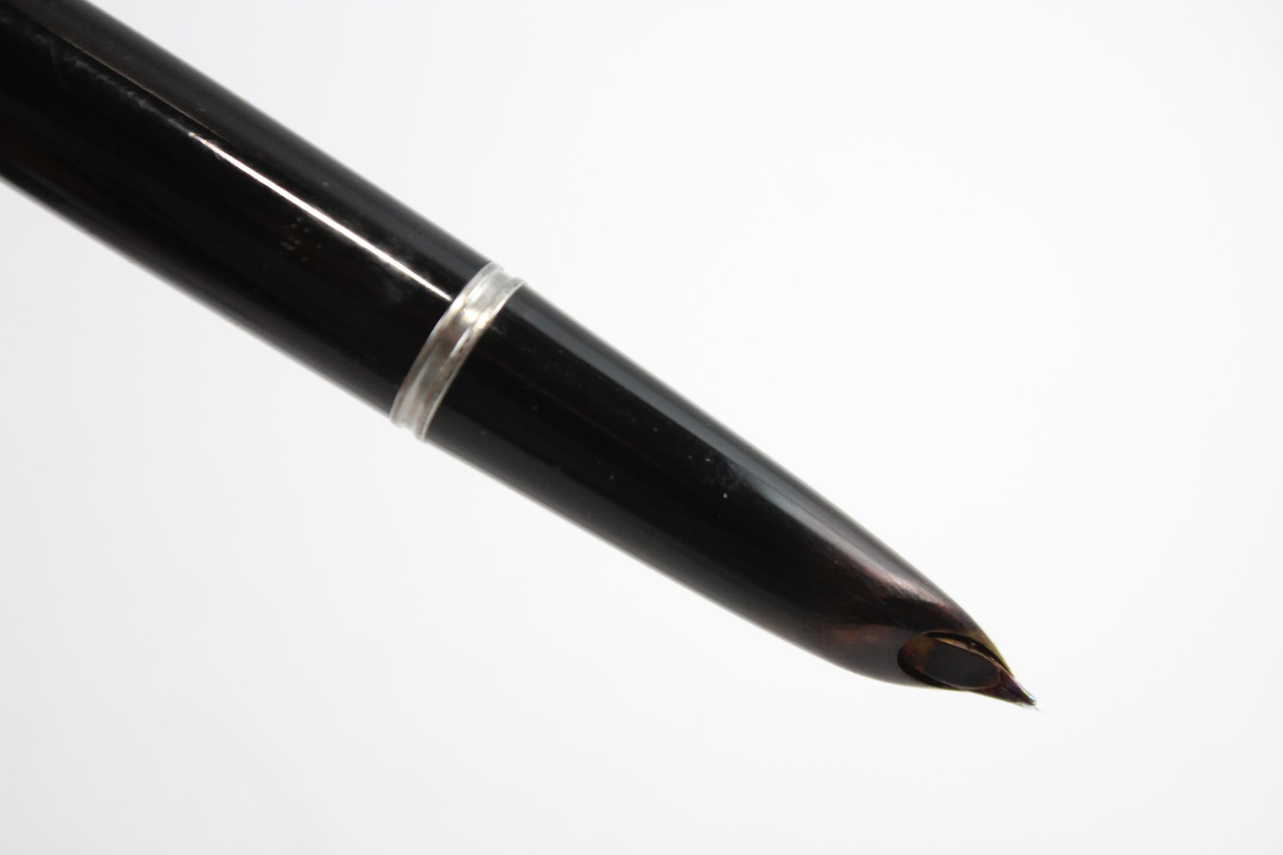 Vintage PARKER 51 Black FOUNTAIN PEN w/ Brushed Steel Cap WRITING // Dip Tested & WRITING In vintage - Image 4 of 9