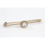 9ct Gold Antique Moonstone & Seed Pearl Halo Bar Brooch (4.1g)