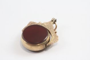 9ct Gold Antique Carnelian & Bloodstone Swivel Fob (7.1g)