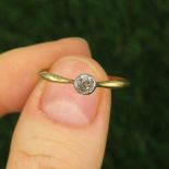 18ct Gold Diamond Solitaire Ring (1.3g) Size P 1/2