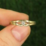 9ct Gold White Gemstone Single Stone Ring With Split Shank (1.5g) Size O
