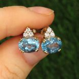 9ct Gold Diamond & Blue Topaz Stud Earrings (2.9g)