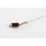 9ct Gold Garnet & Clear Gemstone Pendant Necklace (2.2g)