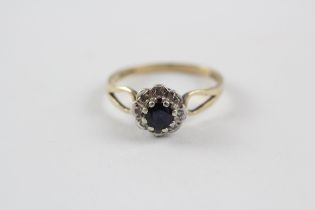 9ct Gold Vintage Diamond And Sapphire Set Cluster Ring (2.1g) Size N