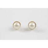 14ct Gold Cultured Pearl Set Stud Earrings (2.4g)