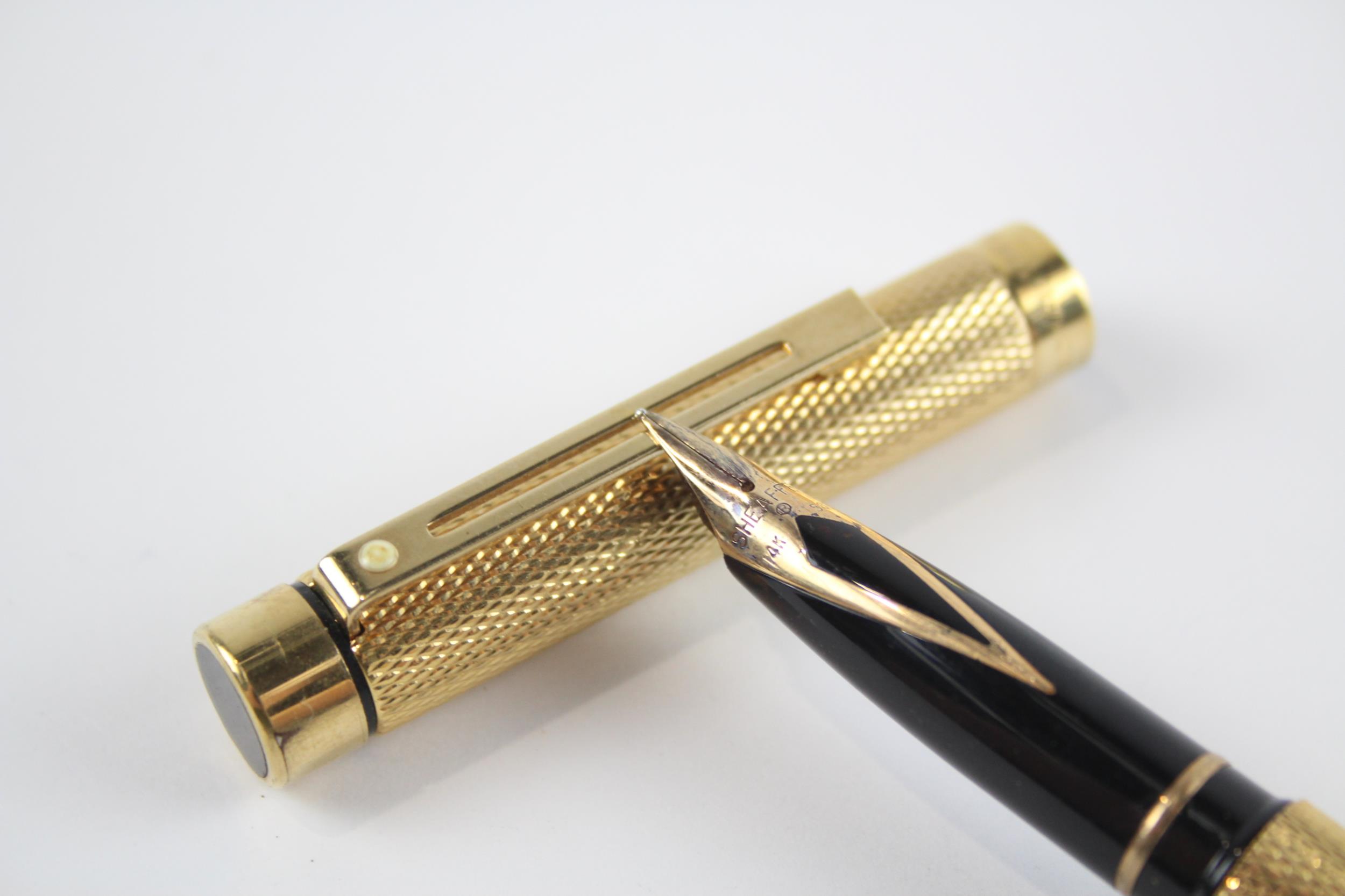 Vintage SHEAFFER Targa Gold Plate FOUNTAIN PEN w/ 14ct Gold Nib WRITING // Dip Tested & WRITING In - Image 2 of 4