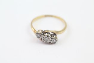 18ct Gold & Platinum Set Antique Diamond Crossover Trilogy Ring (2.3g) Size N