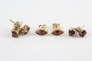 3 X 9ct Gold Garnet Set Stud Earrings (3.1g)