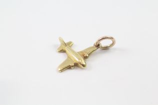 18ct gold vintage WWII plane charm (0.9g)