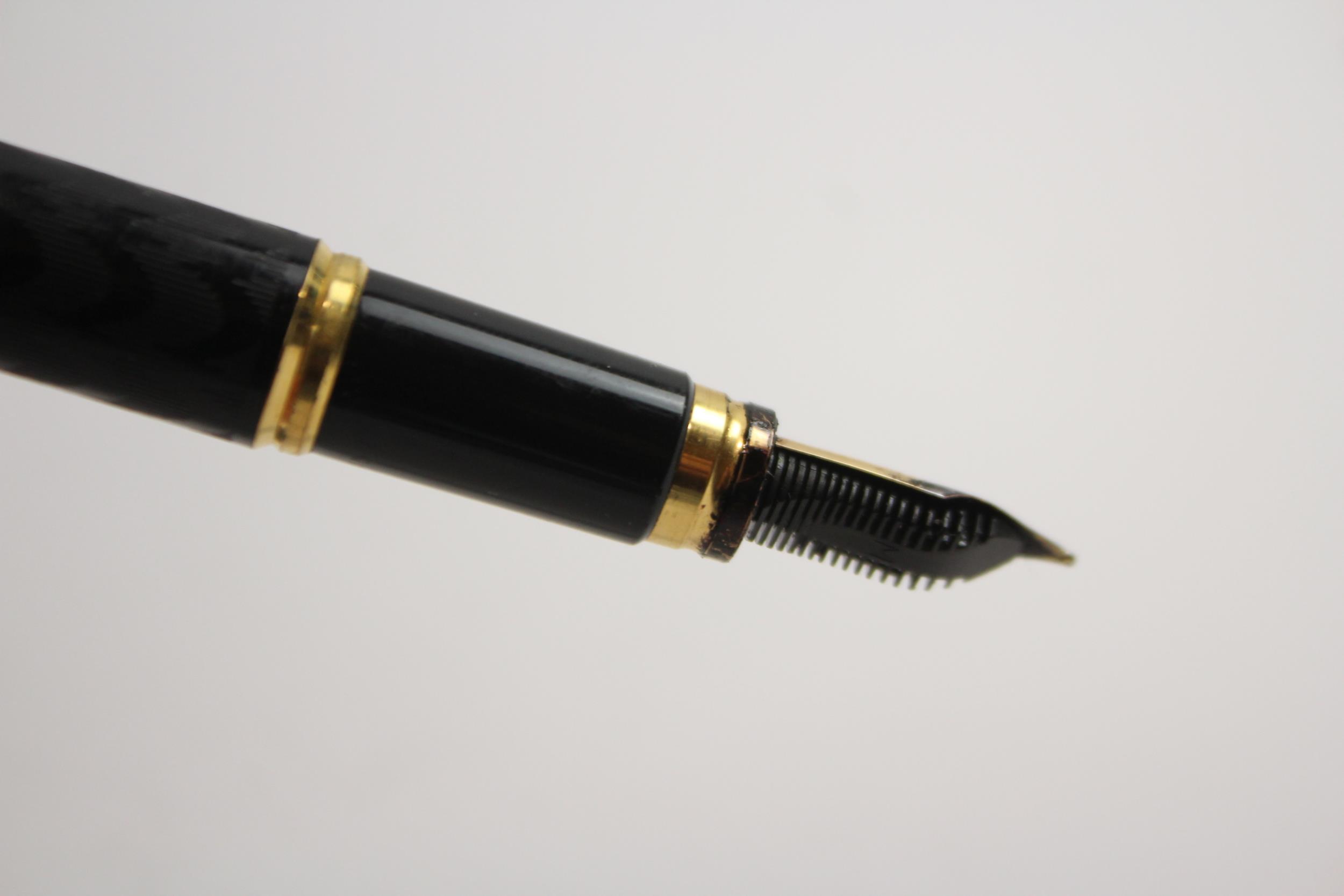 Waterman Ideal Black Fountain Pen w/ 18ct Gold Nib WRITING // Dip Tested & Writing In previously - Image 4 of 6