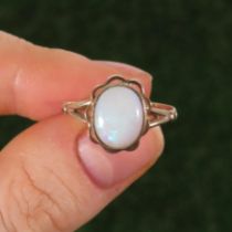 9ct Gold Vintage Opal Dress Ring (2.7g) Size Q