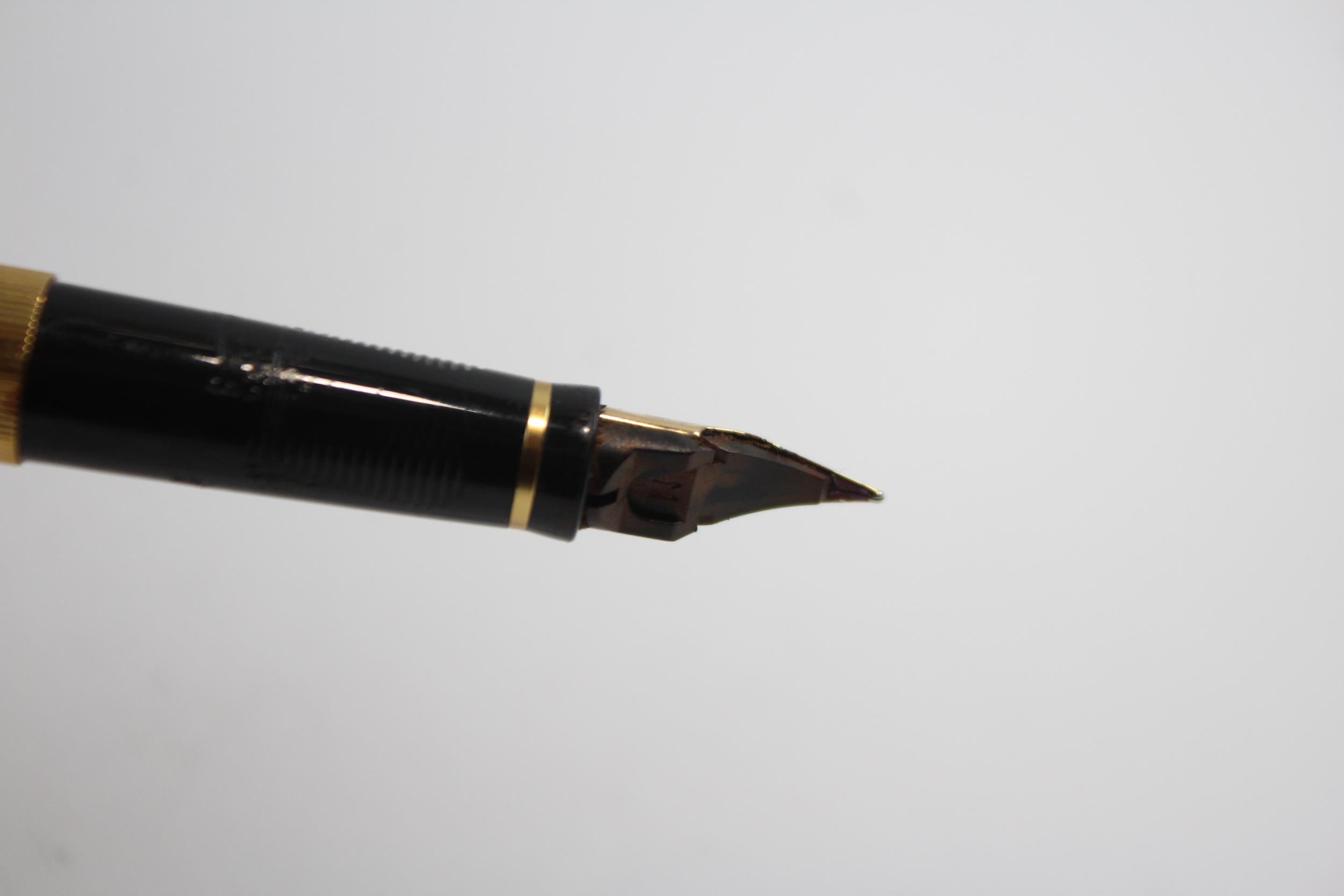 Vintage Parker 75 Gold Plated Fountain Pen w/ 14ct Gold Nib WRITING (17g) // Dip Tested & WRITING - Image 4 of 5