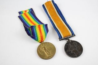 WW1 Medal Pair & Original Long Ribbons Named 46135 Pte. R Cairns H.L.I // WW1 Medal Pair &