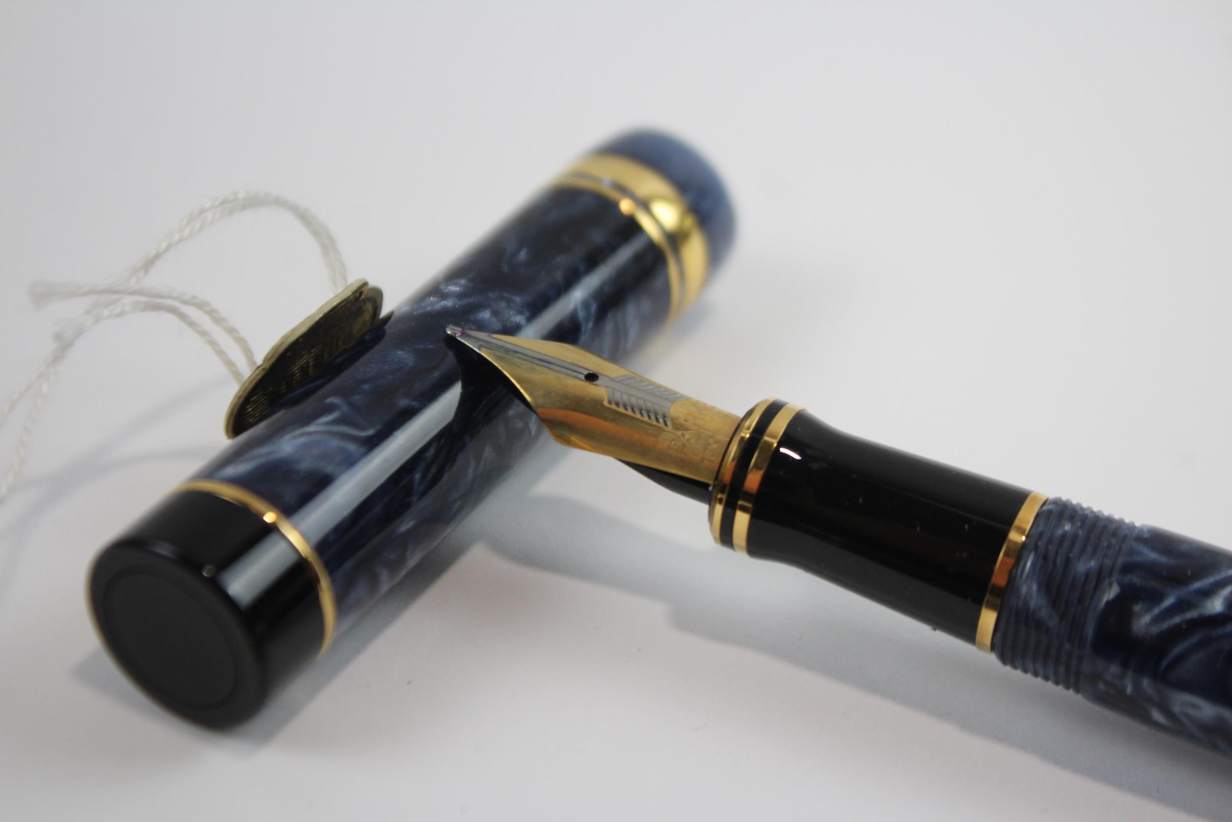 Parker Duofold Navy Lacquer Fountain Pen w/ 18ct Gold Nib, Ballpoint Etc // Dip Tested & WRITING - Image 2 of 8