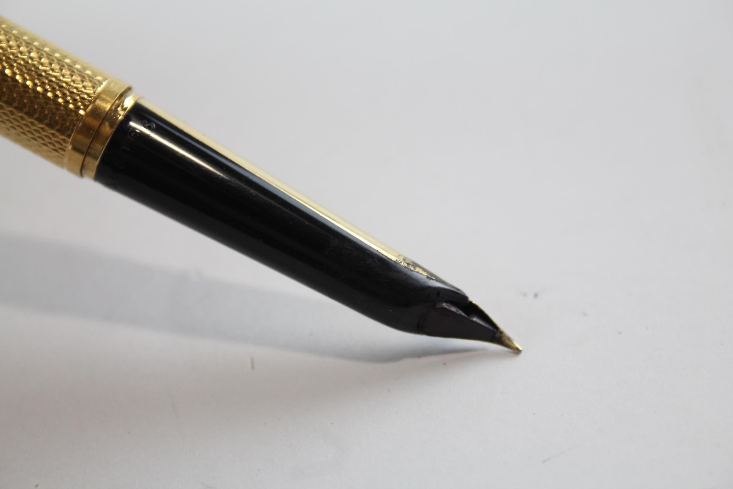 Vintage WATERMAN C/F Gold Plate Cased Fountain Pen w/ 18ct Gold Nib WRITING 20g // Dip Tested & - Image 3 of 4