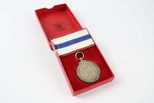 Boxed ER.II 1977 Silver Jubilee Medal //"