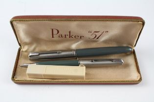 Vintage PARKER 51 Grey Fountain Pen w/ 14ct Gold Nib, Pencil, Original Box Etc //"