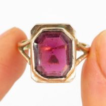 9ct gold vintage garnet dress ring (3.8g) Size N