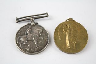 WW.1 Medal Pair Named. 19-1182 Pte. W. Oliver Northumberland Fus. //"