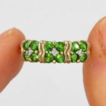 9ct gold green gemstone & diamond multi-row dress ring (2.9g) Size N 1/2