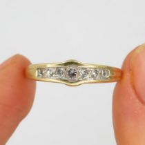 18ct gold diamond half eternity ring (3.1g) Size R