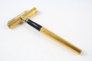 Vintage PARKER Premier Gold Plated Fountain Pen w/ 18ct Gold Nib WRITING //"