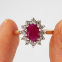 9ct gold vintage ruby & diamond cluster ring (2.5g) Size N 1/2