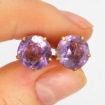 9ct gold vintage amethyst paired stud earrings (2.9g)