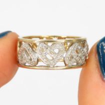 9ct gold vintage diamond heart dress ring (3.2g) Size L