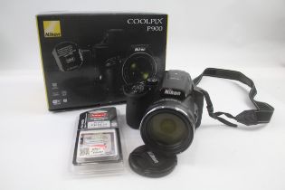 Nikon Coolpix P900 DIGITAL BRIDGE CAMERA w/ 24-2000mm Zoom Lens & Box WORKING //