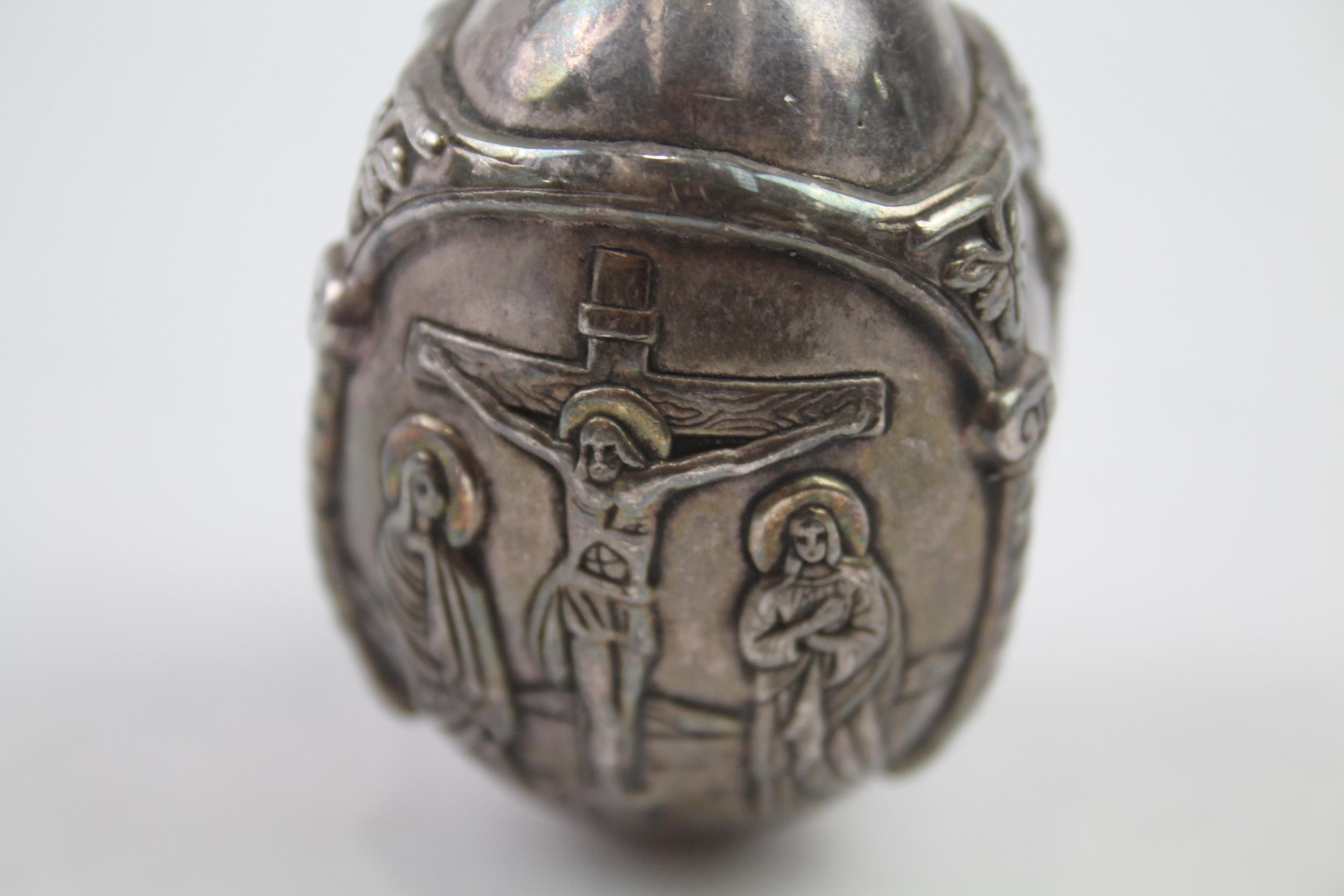 stamped .999 fine silver religious iconography decorative egg // - Image 2 of 6