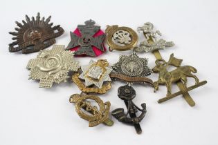 10 x Military Cap Badges Inc. Irish - H.L.I - Australian Etc //