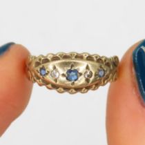 9ct gold vintage sapphire & diamond starburst ring (1.6g) Size L