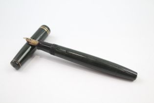 Vintage PARKER Victory Green Fountain Pen w/ 14ct Gold Nib WRITING //Dip Tested & WRITING In vintage