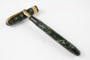 Vintage CONWAY STEWART 27 Green FOUNTAIN PEN w/ 14ct Gold Nib WRITING //Dip Tested & WRITING In