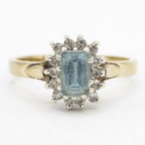 9ct gold diamond & aquamarine cluster ring (2.5g) Size N
