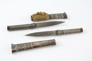 2 x Vintage .950 Silver Cased Burmese Swords / Daggers (55g) //