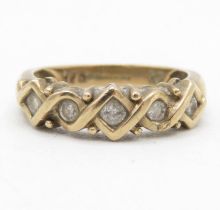 9ct gold round brilliant cut diamond five stone ring (3.1g) Size M