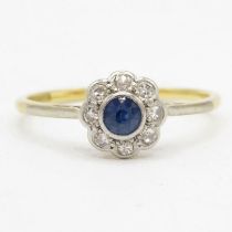 18ct gold diamond & sapphire cluster ring (2g) Size R