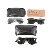 3x pairs Ray Ban Sunglasses 2x etched RB and 1x etched BL //