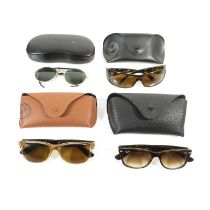 4x Pairs Ray Ban Sunglasses 3x etched RB and 1x etched BL //