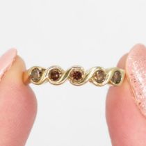 9ct gold enhanced brown diamond half eternity ring (1.8g) Size N 1/2