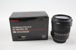 Sigma 18-250mm DC Macro OS F/3.5-6.3 Auto Focus Lens w/ Original Box WORKING // Sigma 18-250mm DC